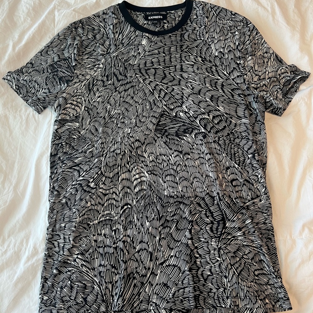 Express Black and White Short Sleeve Tee with Abstract Design
